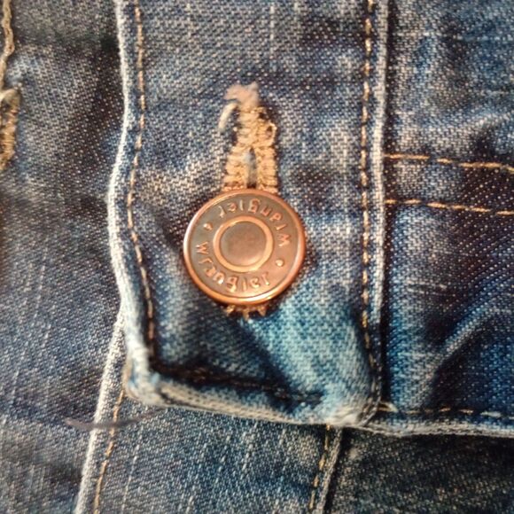 Wrangler Men's Carpenter Shorts. Sz. 40 64WC6DI. Small Flaw. **See Description - Picture 3 of 9